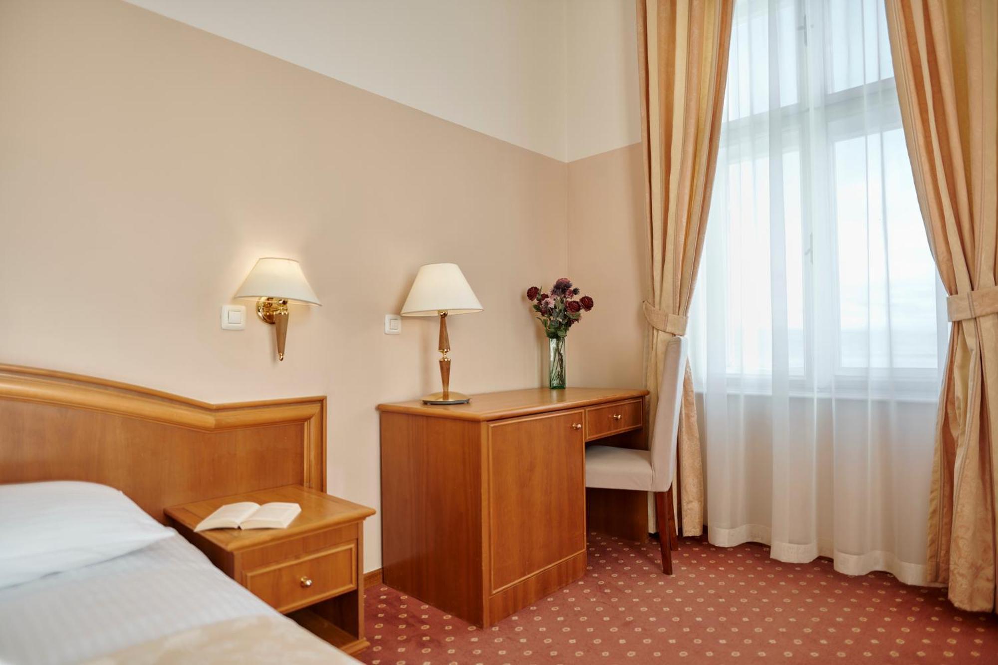Hotel Lovran Room photo