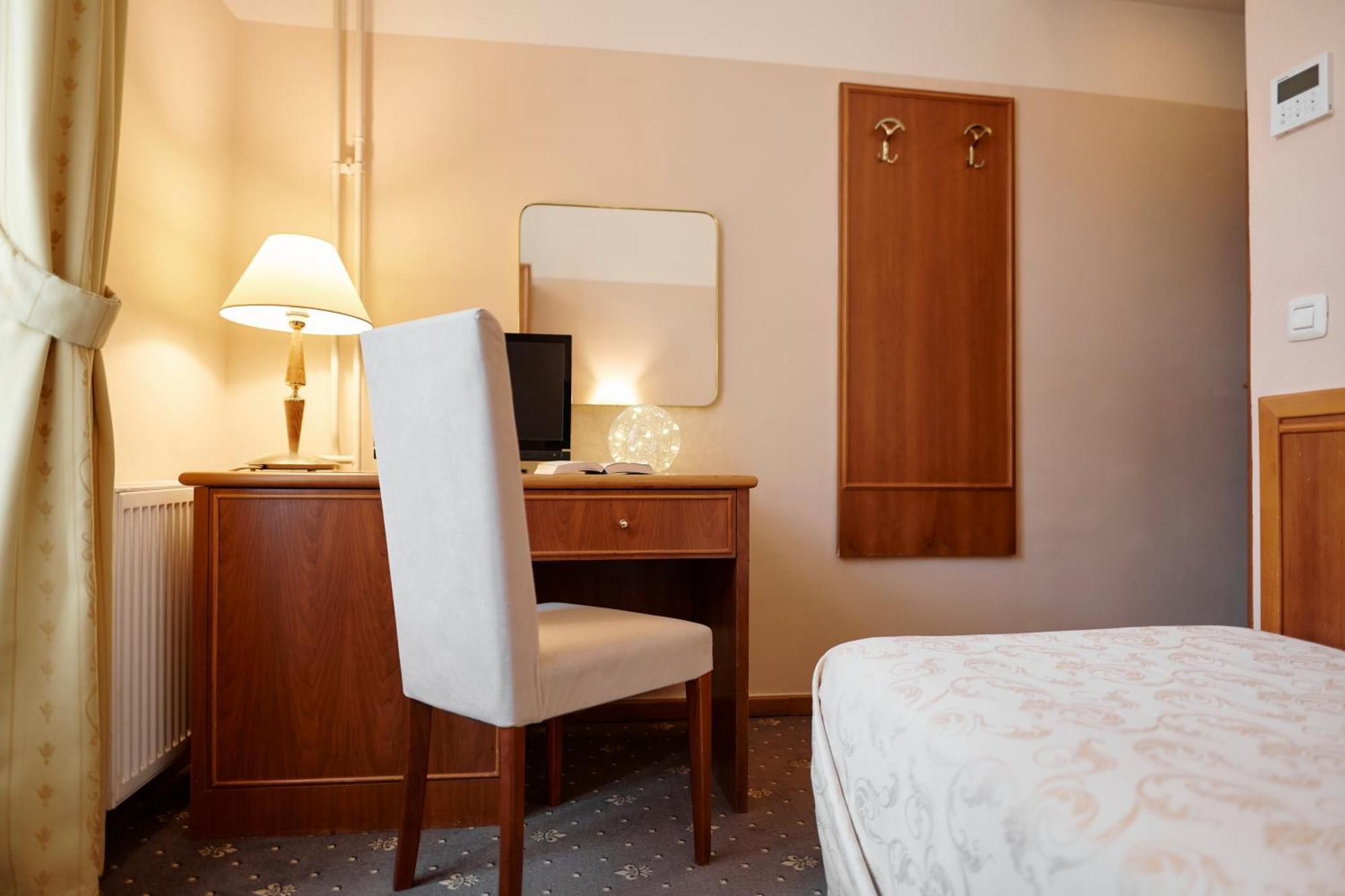 Hotel Lovran Room photo